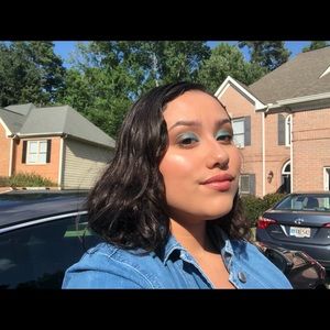 Meet your Posher, Bella